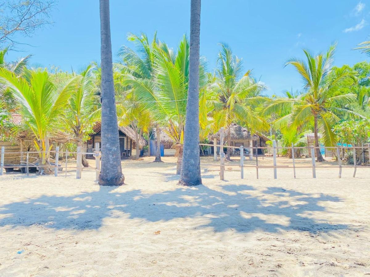 Air Lush Beach Cabanas Arugam Bay Exterior photo